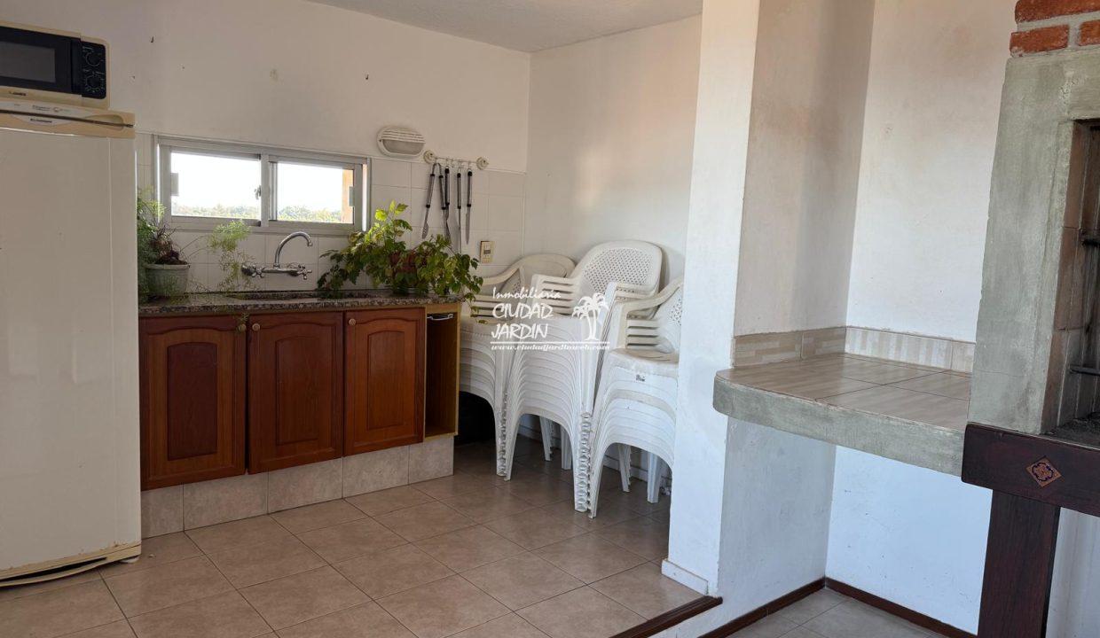 WhatsApp Image 2025-05-06 at 12.09.53 (1)