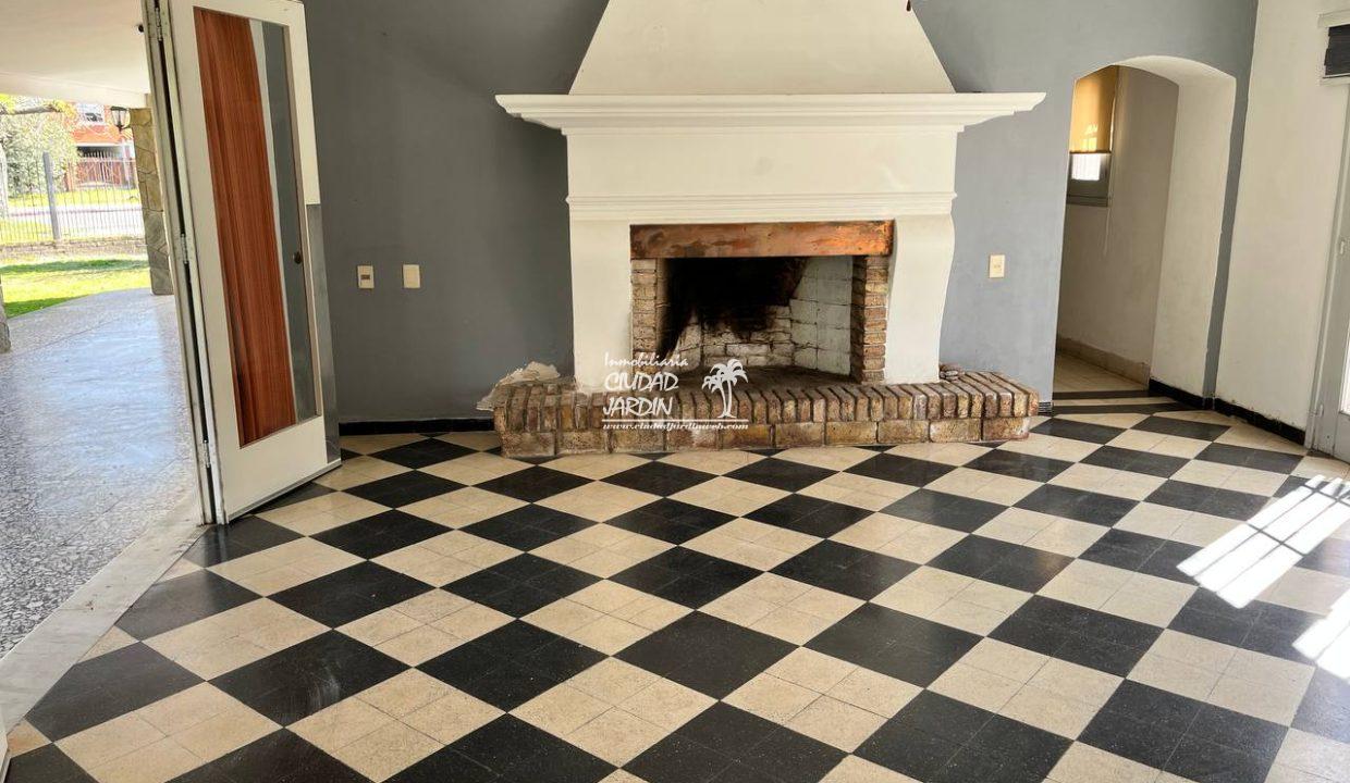 photo_2023-08-30_16-05-03